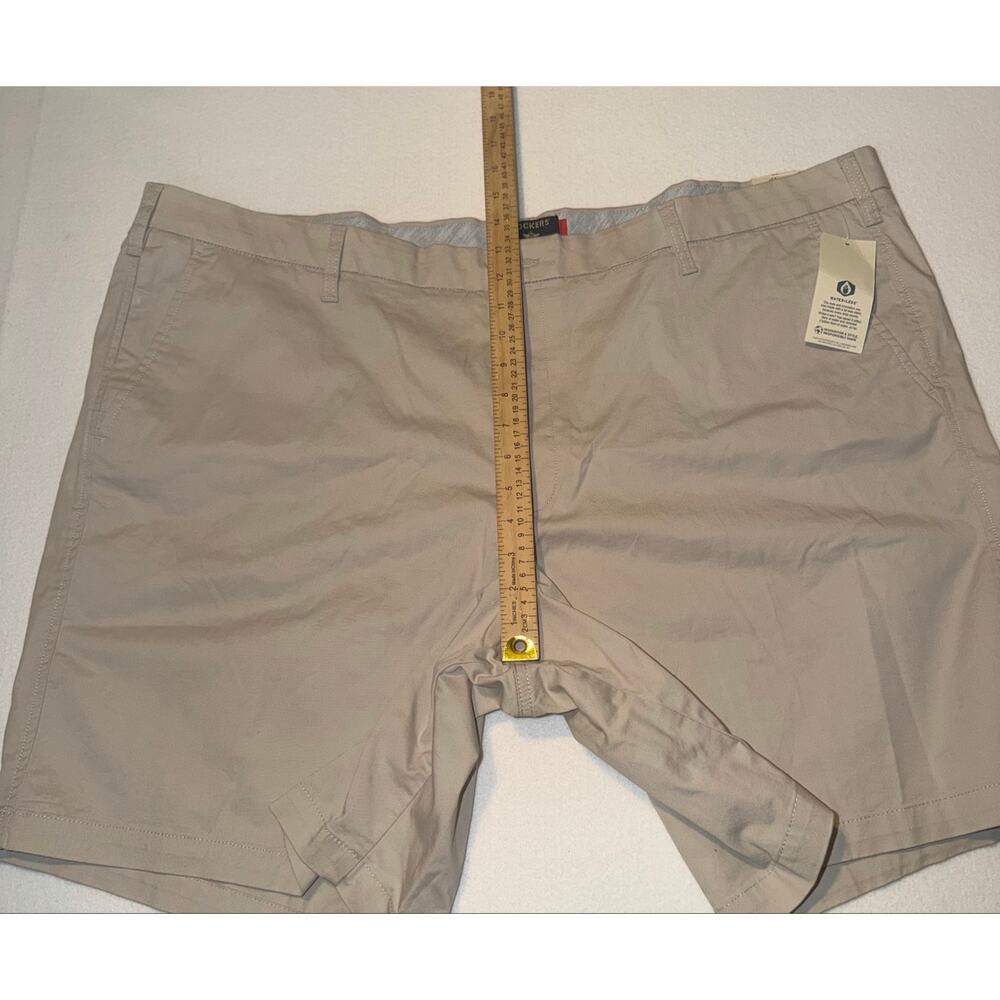 Docker men’s new Khaki with flexible waistband shorts - Picture 3 of 14